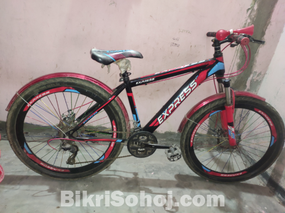 Express press condition শুধু সামনের গিয়ারের চাবিটা সমস্যা