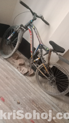 সাইকেল বিক্রি হবে।