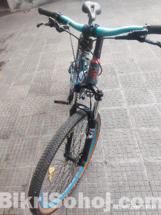 সাইকেলটি বিক্রি হবে