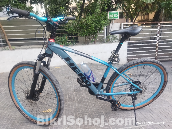 সাইকেলটি বিক্রি হবে