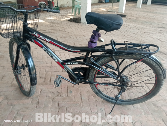 প্রিন্স ডিফেন্স প্লাস ব্যবহার করা বাইসাইকেল ২৬ ইঞ্চি।