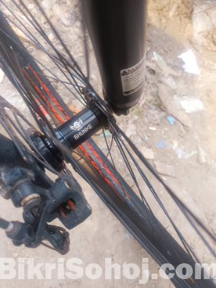 VELOCE CYCLE 1ta Shimano MT200 Oill breck