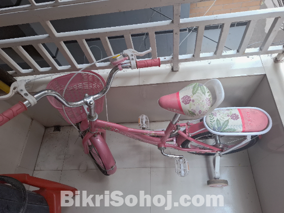 বাচ্চাদের বাইসাইকেল ৫ বছর থেকে ৮ বছর পর্যন্ত