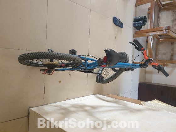 BTWIN bicycle Racing cycle