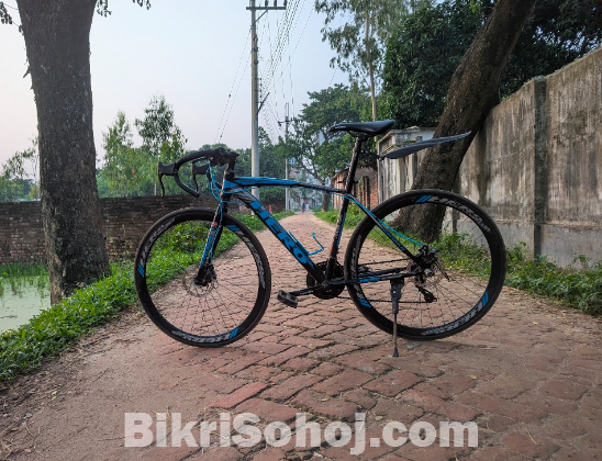 hero road bike ( racing cycle)