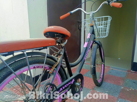Avon Ladies Bicycle (24 inch) - Blackpink