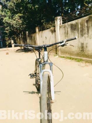 Cone nio 100 stunt edition