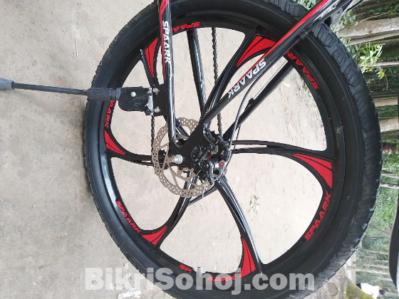 প্রায় নতুন সাইকেলটি বিক্রি হবে