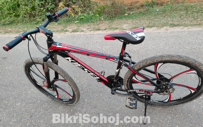 এই সাইকেলটি বিক্রি করা হবে