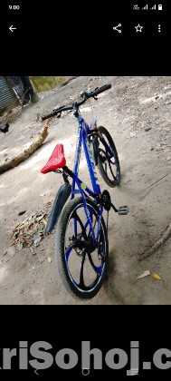 হিরো