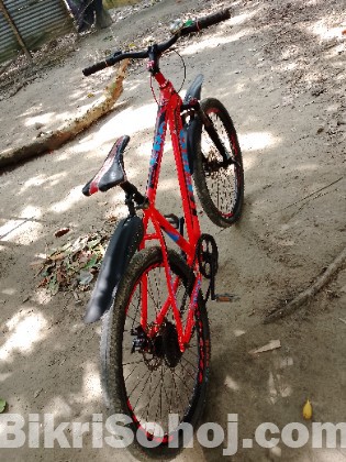 হিরো