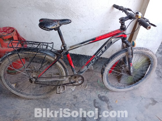 ফোকাস রানিং সাইকেল অ্যালুমিনিয়াম