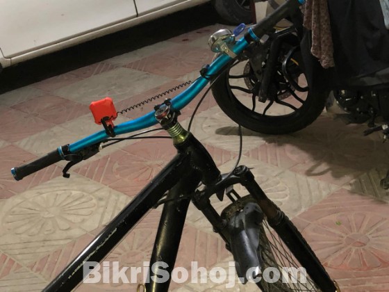 Bi-Cycle