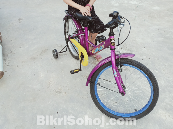 Duronto girls bicycle