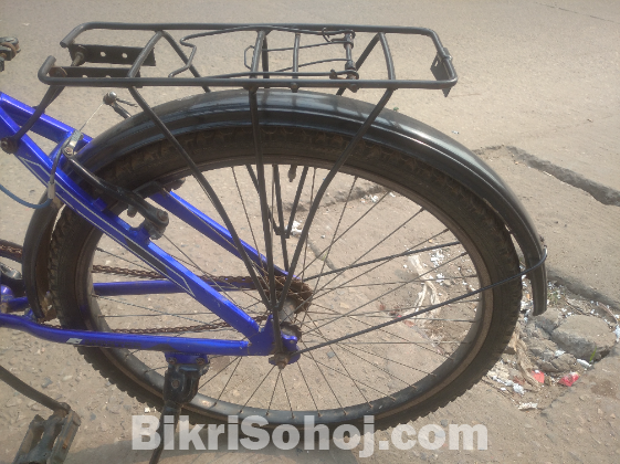 খুব ভালো একটি বাইসাইকেল ১০০% ফ্রেশ দিলাম