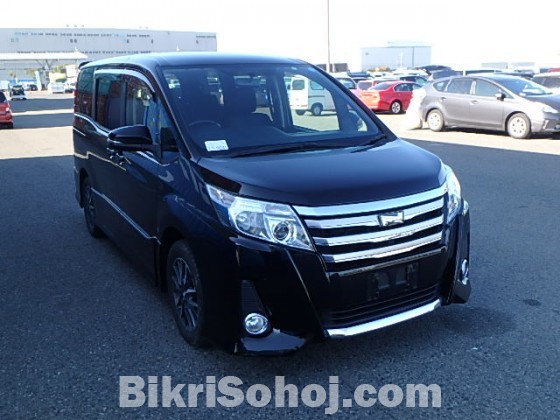 TOYOTA NOAH SI NON-HYBRID BLACK 2014