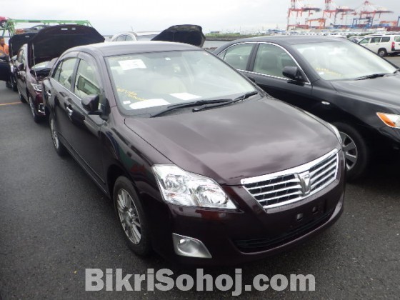 TOYOTA PREMIO FL BEIGE INT RED WINE 2016