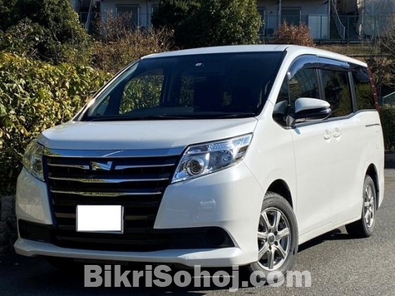 Toyota Noah X HYBRID 2014