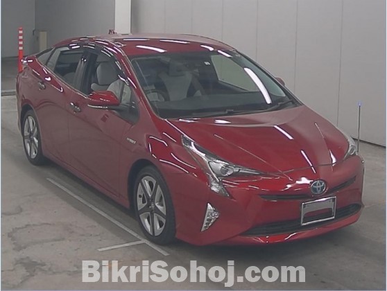 TOYOTA PRIUS 2016