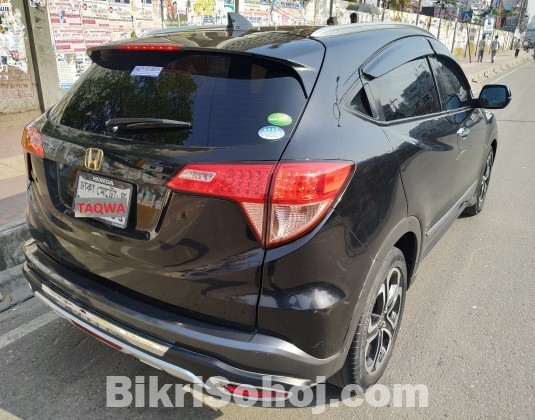 HONDA VEZEL S BLACK 2014 REG 2019