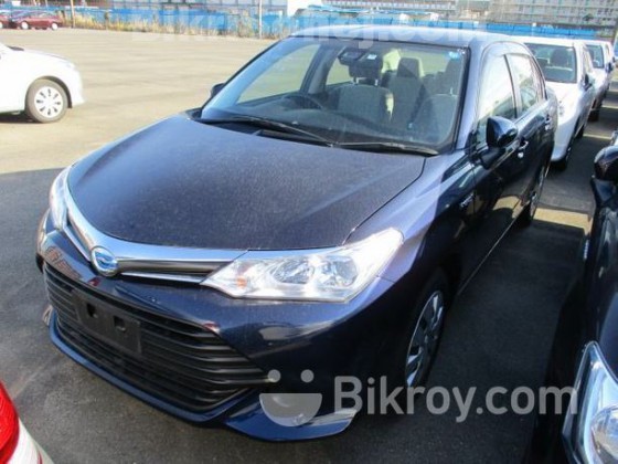 Toyota Axio X Blue Hybrid 2015