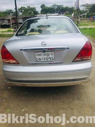 Nissan Sunny 2006