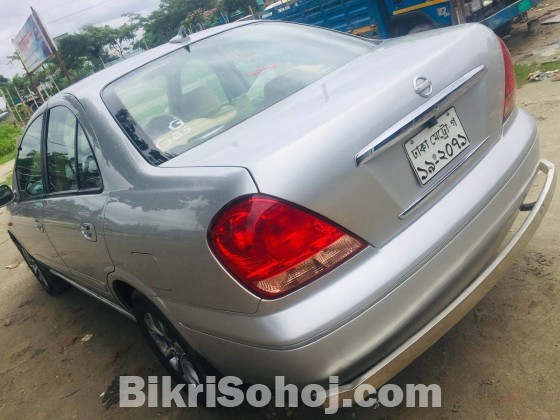 Nissan Sunny 2006