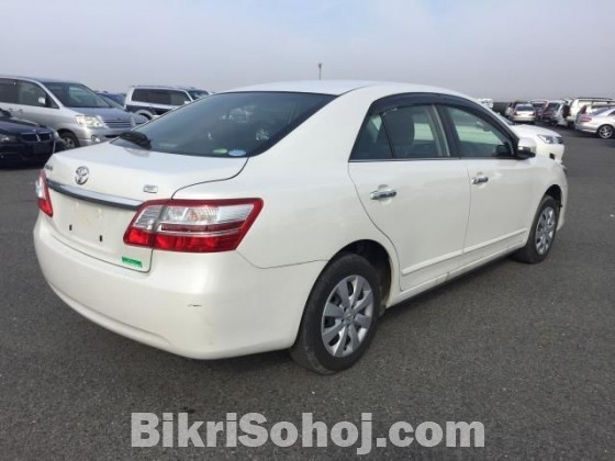 TOYOTA PREMIO FL WHITE  2015