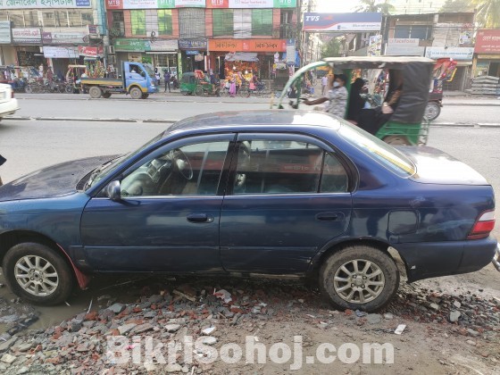 Toyota saloon corolla