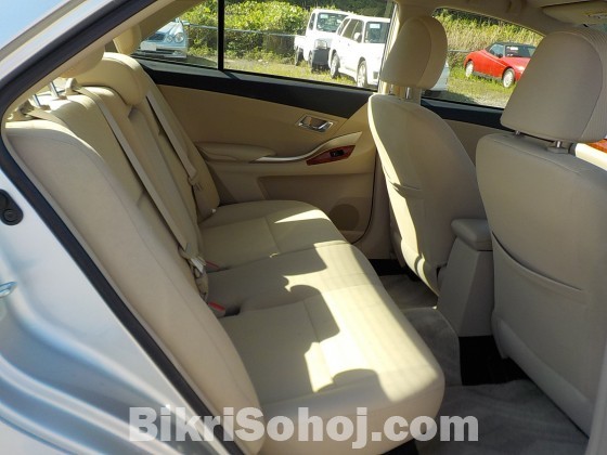 TOYOTA PREMIO FL BEIGE INT SILVER 2014