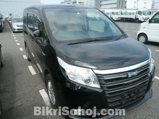 TOYOTA NOAH G SMART HYBRID BLACK 2014