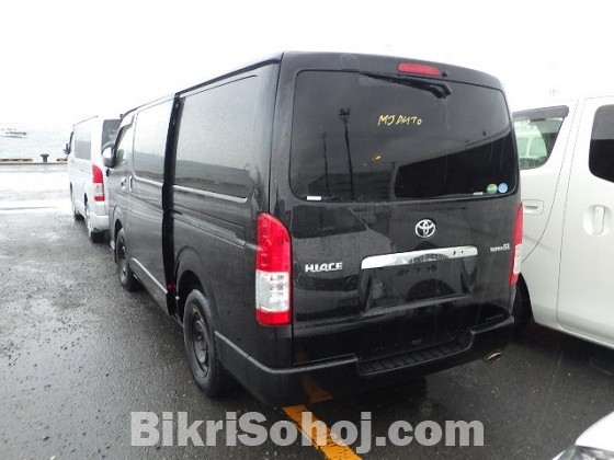 TOYOTA HIACE SUPER GL 2014