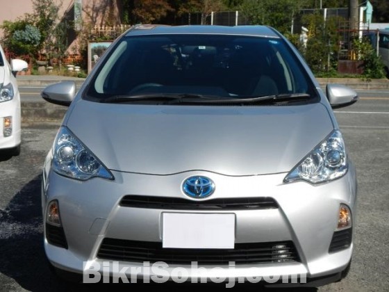 TOYOTA AQUA S (PUSH) SILVER 2014