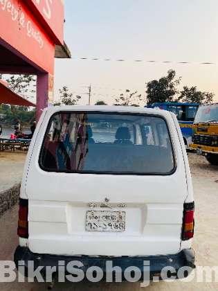2014 Maruti Suzuki Omni, 800cc, CNG, Excellent Condition
