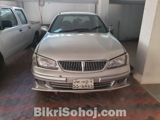 Nissan Sunny 2003
