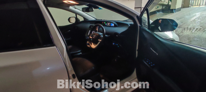 Prius 2018 S Safety Plus