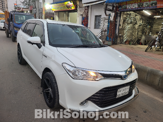 Toyota fielder 2017
