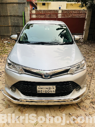 Toyota Axio Hybrid 2015