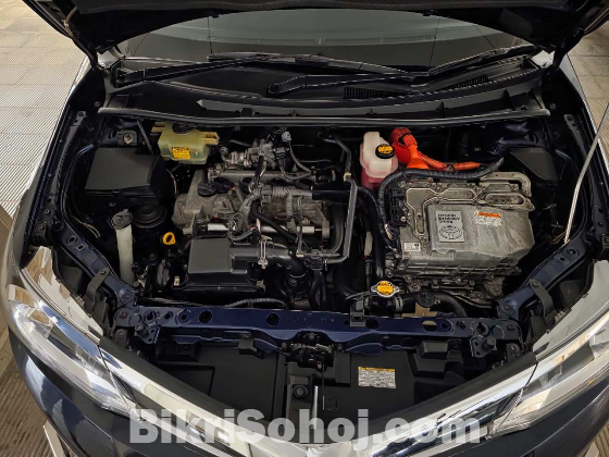 Toyota Axio Hybrid Blue 2015 Convert WXB