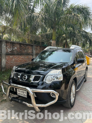 Nissan xtral