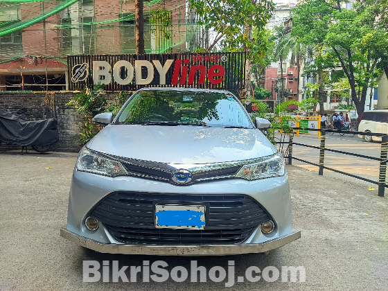 Toyota Axio Hybrid 2015