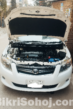 Toyota axio fielder