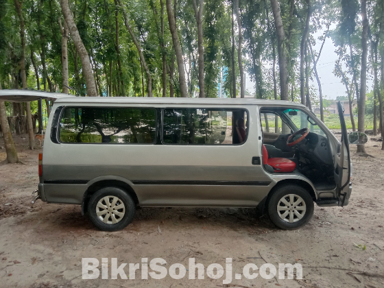 Toyota Hiace Super Gl