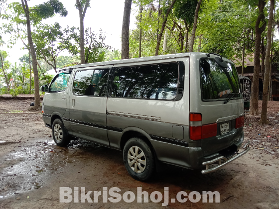 Toyota Hiace Super Gl
