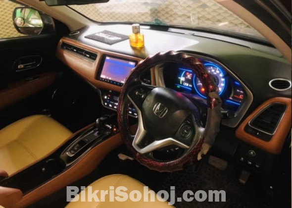 Honda Vezel hybrid 2014