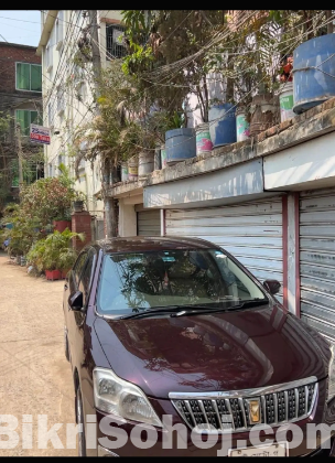 Toyota premio