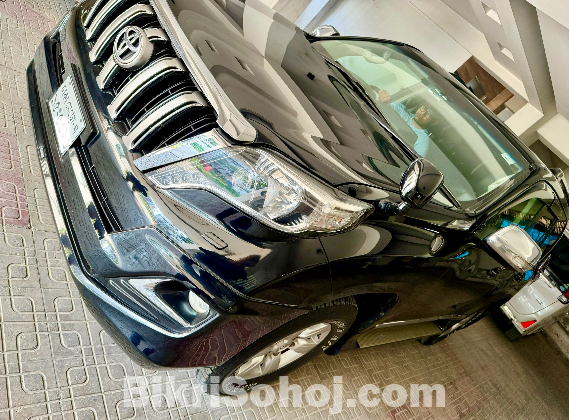 Toyota Land Cruiser Prado TX 2014
