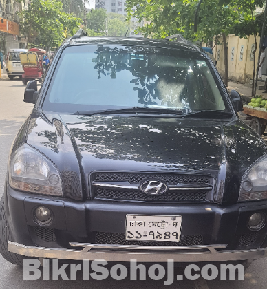 Hyundai tucson jeep
