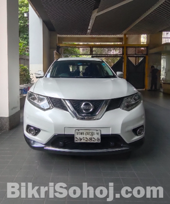Nissan X-Trail 2015 Hybrid