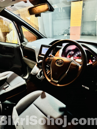 2020 Toyota Noah